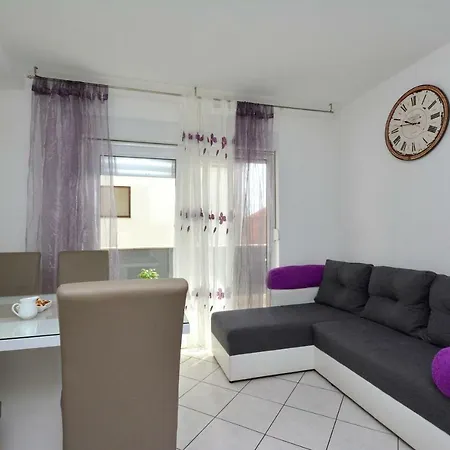 Apartman Jelic * Podstrana