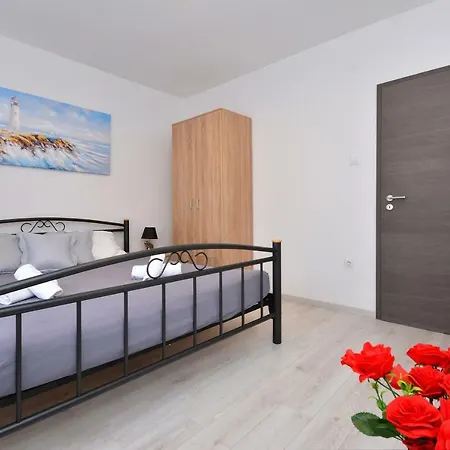Apartman Jelic * Podstrana